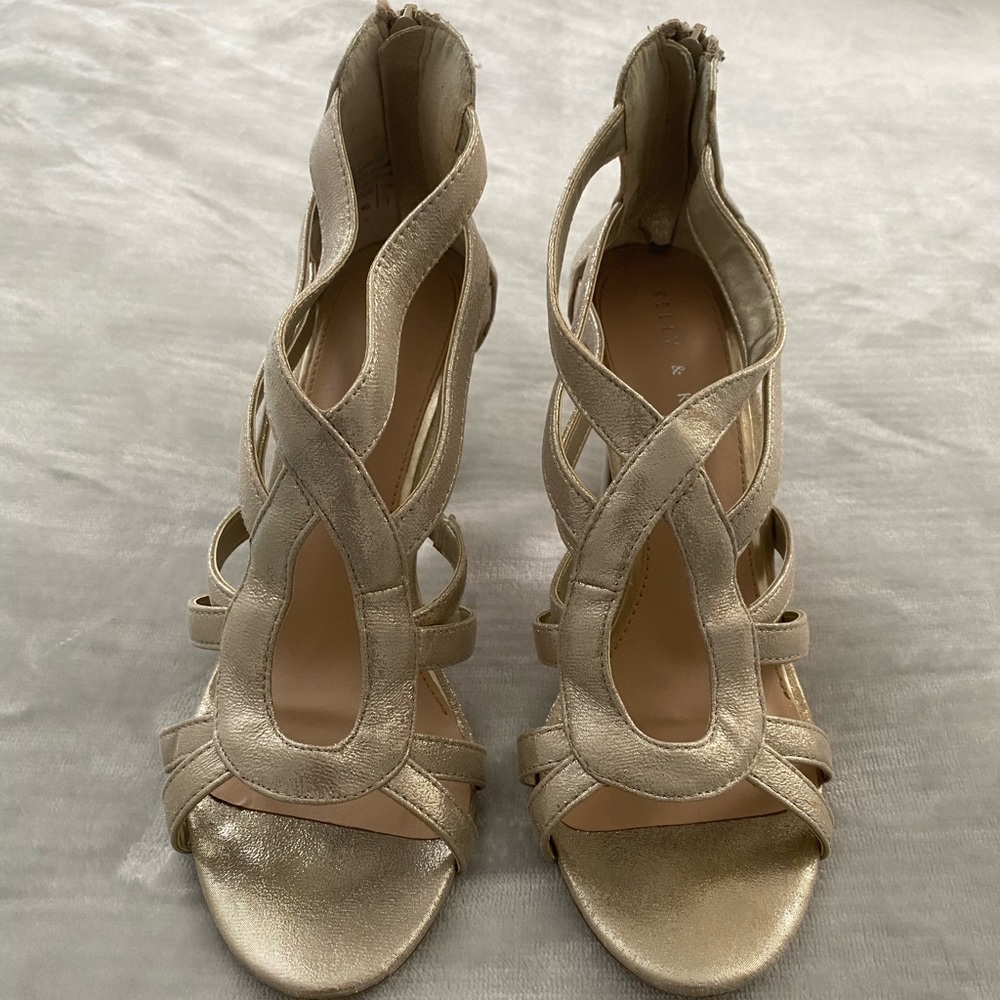 Kelly & Katie high heel